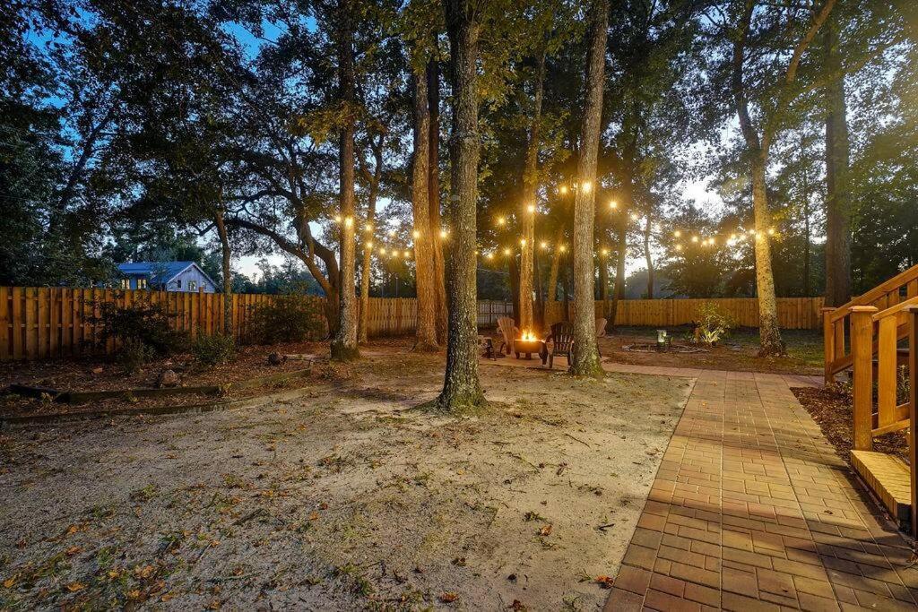 Middle Sound Hideaway~Beaches, Shopping, Families Villa Wilmington Eksteriør billede